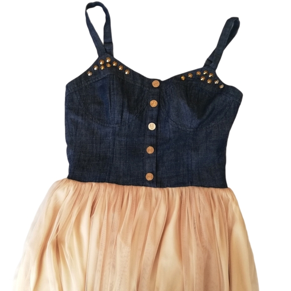 Studs Sumer Dress - Picture 5 of 7